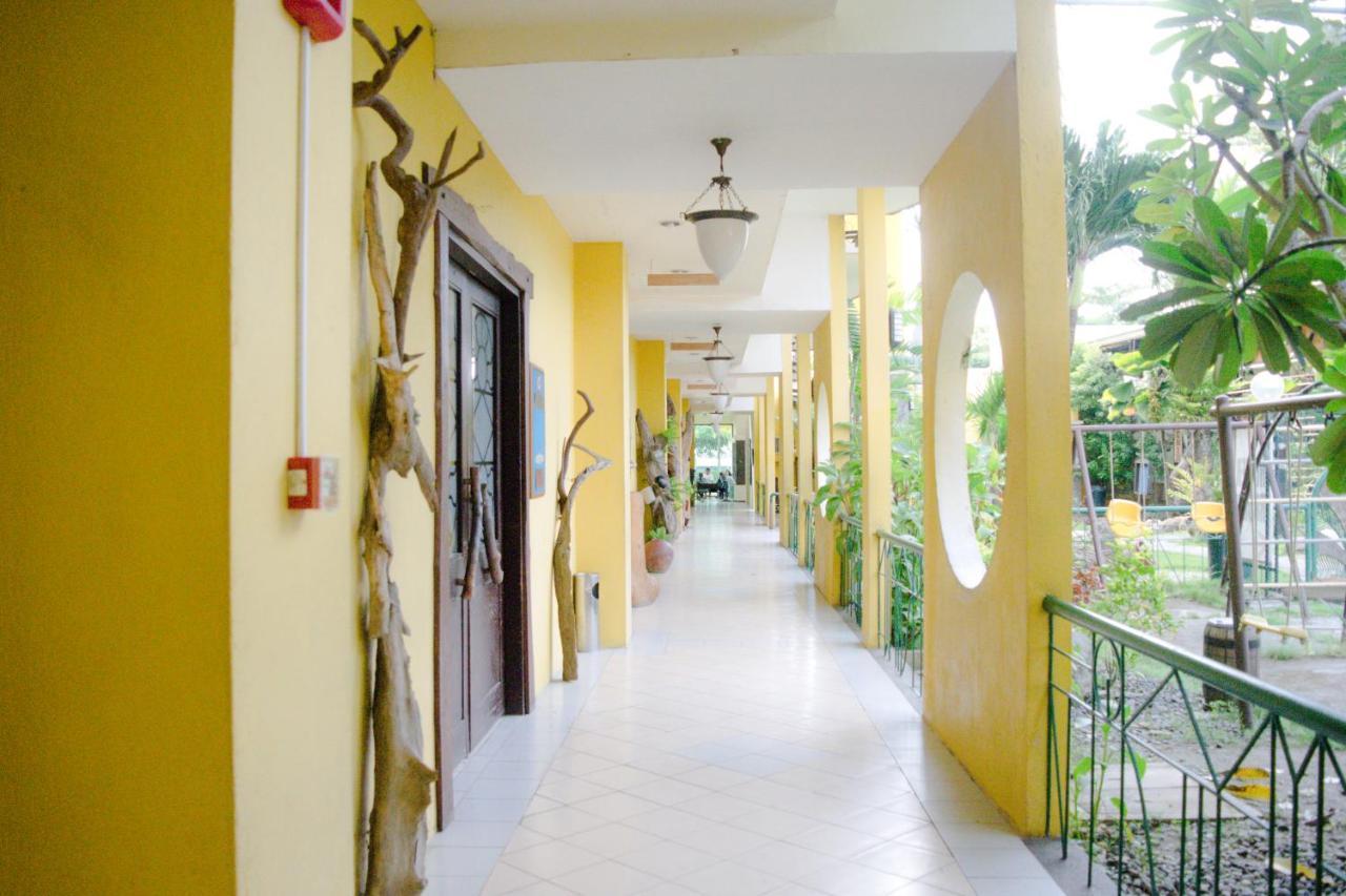 Country Village Hotel Cagayan de Oro Luaran gambar