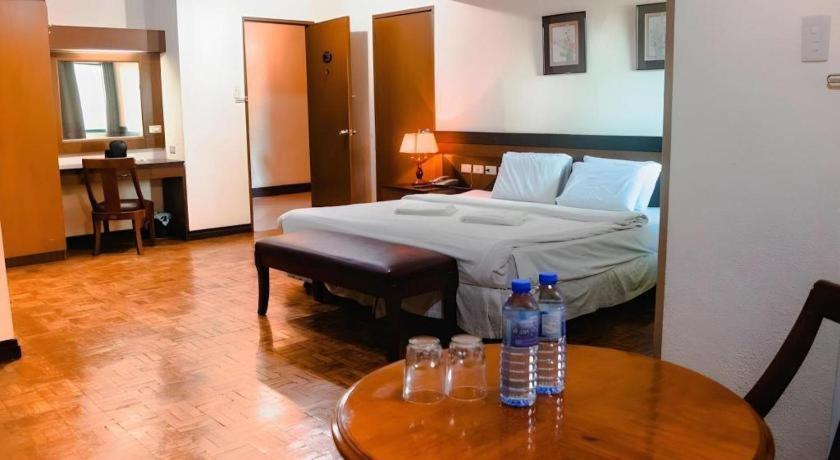 Country Village Hotel Cagayan de Oro Luaran gambar